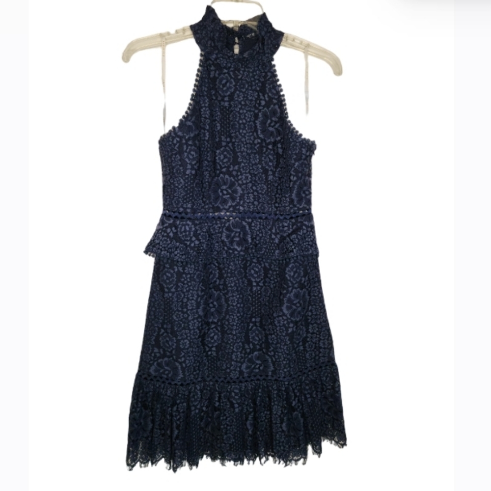 WOMEN'S HALTER LACE KEYHOLE DRESS EYELASH HEM SZ SMALL NWT